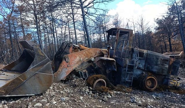Eskişehir’de 10 şehit verilen yangında küle dönen son iş makinesi kaldırıldı