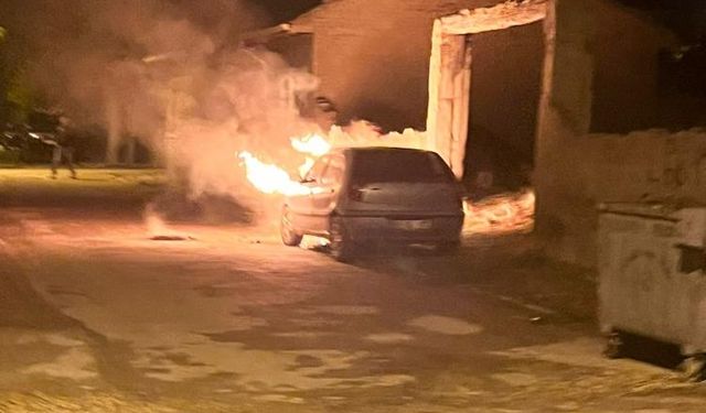 Eskişehir’de korkutan yangın: Otomobil alev alev yandı!