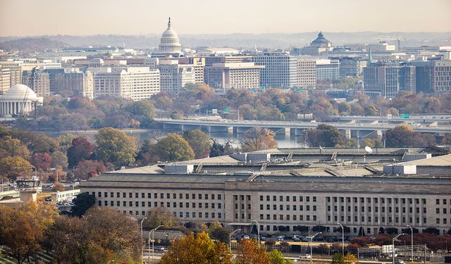 ABD’de yaklaşık 30 basın kuruluşu, Pentagon’un yeni basın kurallarını kabul etmedi