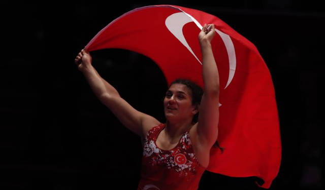 3. kez U 23 Dünya Şampiyonu oldu