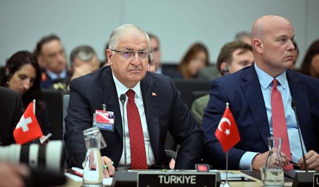 Milli Savunma Bakanı Güler, Ukrayna Savunma Temas Grubu Toplantısı’na katıldı