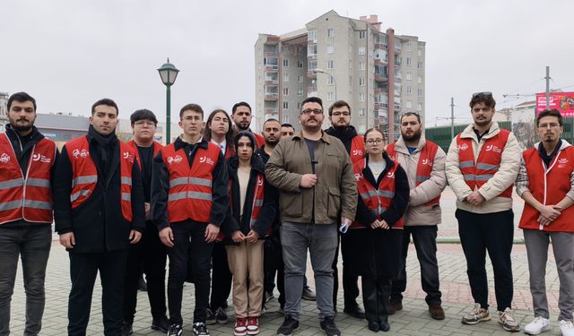 CHP Eskişehir İl Gençlik Kollarından ‘Dava TRT'de canlı yayınlansın’ çağrısı