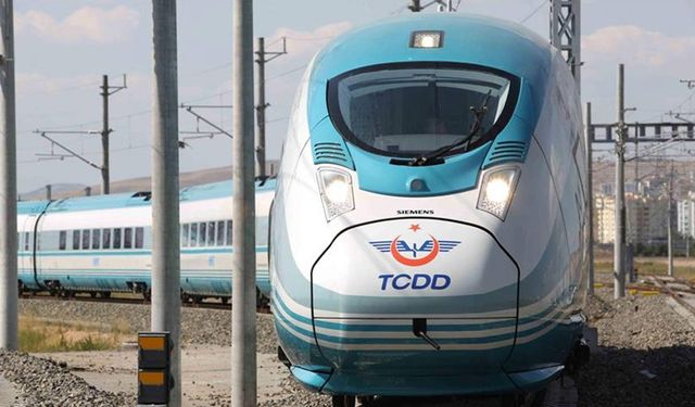 Tren biletlerinde öğretmenlere yüzde 50 indirim