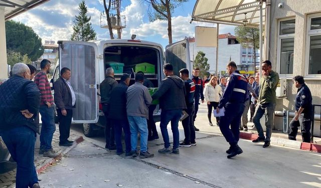 Bağda oyun oynayan çocuk traktörün altında kalarak hayatını kaybetti!