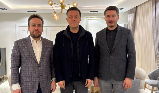 Hatipoğlu yeni ilçe başkanlarıyla bir araya geldi