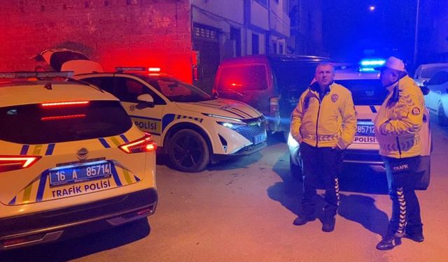 Bursa’da ’dur’ ihtarına uymayan sürücü, 10 kilometrelik kovalamacayla yakalandı