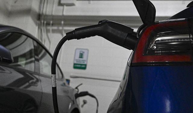 Türkiye'de şarj noktası sayısı 36 bin 984'e yükseldi