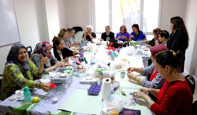 Odunpazarı’nda kadın emeğine destek sürüyor