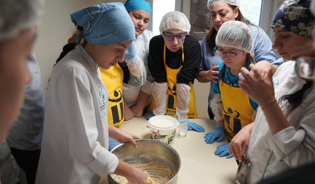 Özel bireylerden özel kurabiyeler...