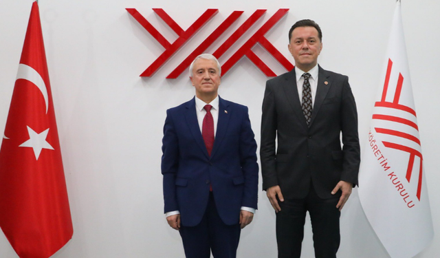 Nebi Hatipoğlu’ndan Eskişehirli YÖK Başkan Vekili Gündoğan’a ziyaret