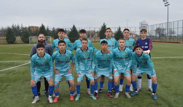U 18'ler 3 puan için sahada