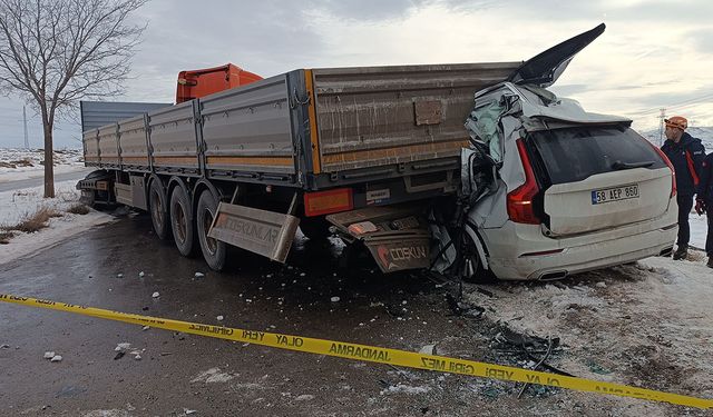 Buzlanma kazaya neden oldu, Sivaslı iş adamı kazada öldü