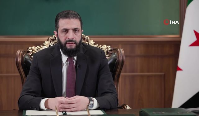 Eş-Şara, Kürtlere anayasal güvence sağlayan kararnameyi imzaladı