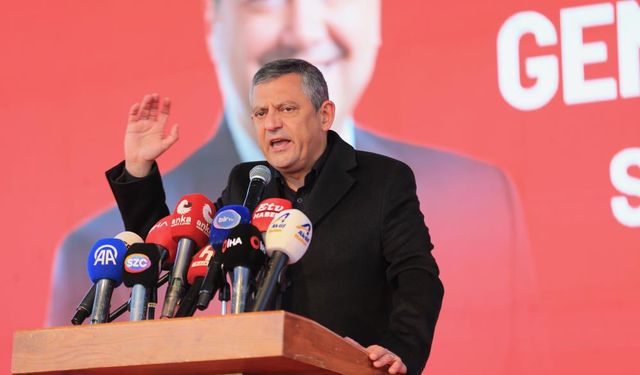 Özgür Özel'den Eskişehir vurgusu: “Eskişehir’den Saruhanlı’ya eğitim ve hizmet mirası”