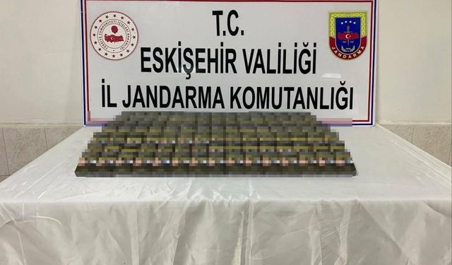 Eskişehir'de 187 paket gümrük kaçağı sigara ele geçirildi