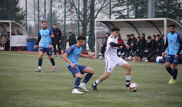 İki takım yalnız kaldı