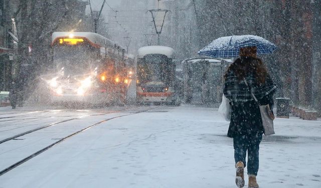 Eskişehir’de hava sıcaklıkları sert düşüyor: Kar tekrar geliyor!