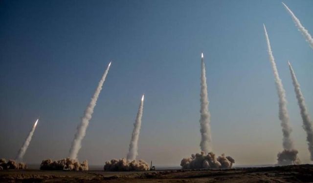 ABD’ye güven sarsıldı: Avrupa nükleer silahlanmaya yöneliyor