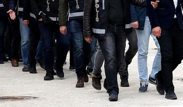 Eskişehir dahil 34 ilde FETÖ operasyonu: 77 şüpheli yakalandı!