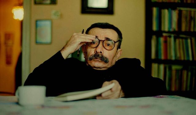 Yazar Necati Tosuner hayatını kaybetti