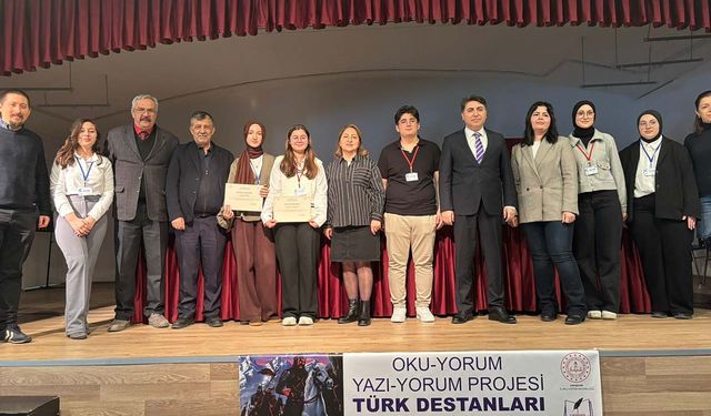 Eskişehir'de 'Oku-Yorum Yazı-Yorum Projesi' kapsamında il panelleri gerçekleştirildi