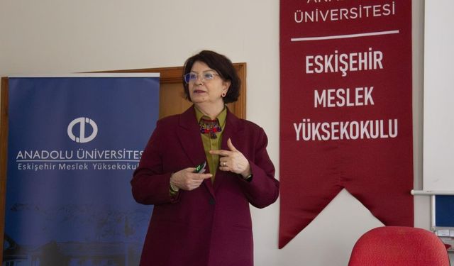 Anadolu Üniversitesi’nde “Yeşil Davranış” Semineri