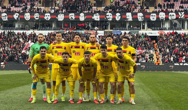 Es-Es ilk yarıda golü bulamadı