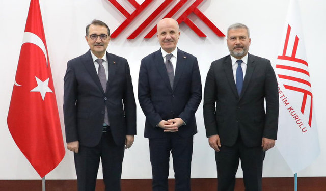 Eskişehir Milletvekili Fatih Dönmez’den YÖK’e ziyaret: “Herkes yapay zekâ okuryazarı olacak”