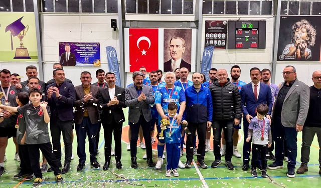 Sivrihisar’da kurumlar arası voleybol heyecanı finalle noktalandı