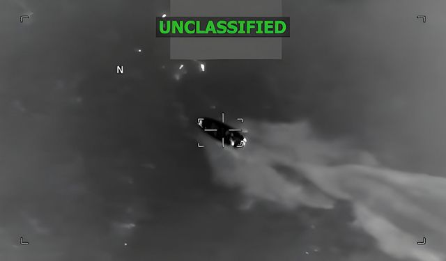 Karayipler’de sıcak temas: ABD tekneyi vurdu, 3 kişi öldü