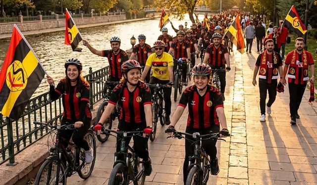 Es-Es maçına bisikletle gidiyorlar: İlk 26 kişiye bilet hediye!