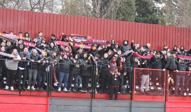 Yağmur çamur dinlemeyiz