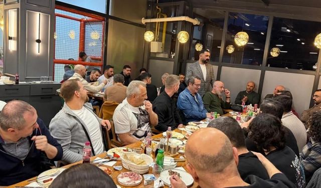 Eskişehir'de güreş camiası Ramazan iftarında buluştu