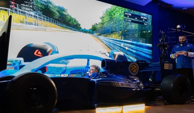 Eskişehir’de huzurevi sakinleri teknolojiyle yarıştı