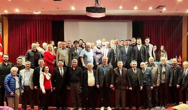 Eskişehir’de “Hoca Ahmet Yesevi” paneline yoğun ilgi