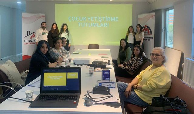 Eskişehirli annelere "Çocuk Yetiştirme Tutumları" eğitimi