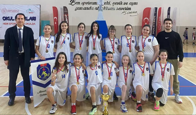 Ahmet Sezer şampiyon