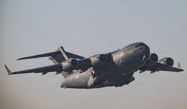 WSJ: İran saldırısında 5 ABD yakıt ikmal uçağı hasar gördü