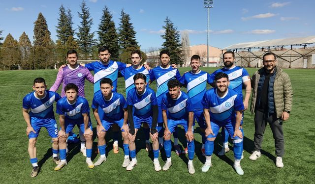 Sütlücespor 4-2 ile geçti