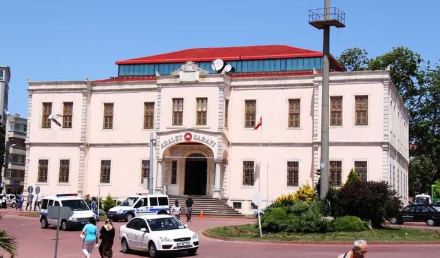 Sivrihisar’da iki tarla icradan satışa çıkarıldı