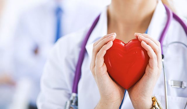 14 Mart: Sağlığa adanmış bir mesleğin onur günü