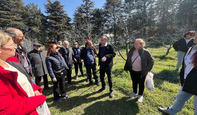 ESOGÜ’de “Bodur Meyvecilikte Budama ve Terbiye Teknikleri” eğitimi düzenlendi