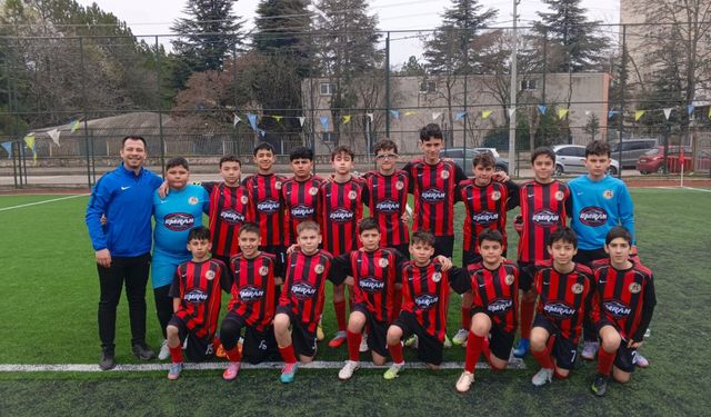 Orhangazi 8-3 ile güldü