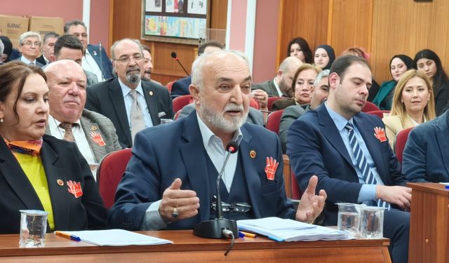 Odunpazarı meclisinde konuşan Kepez: “PTT kapatıldı algısı doğru değil”