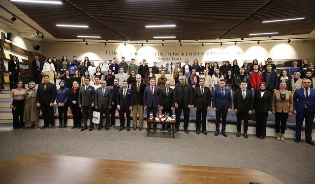 Üniversite öğrencilerine 'Banka Hesabını Kiralama, Suça Ortak Olma' paneli