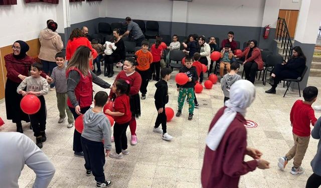 Gençlik ve Spor İl Müdürlüğü’nden otizmli çocuklara anlamlı ziyaret