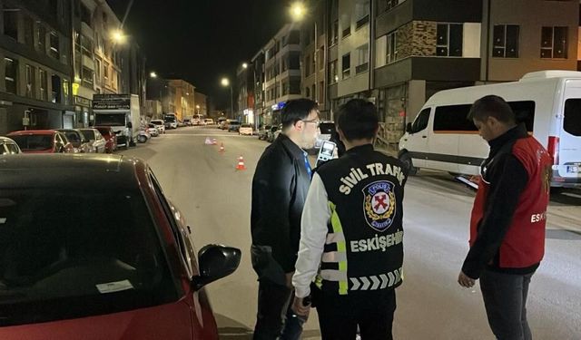 Eskişehir'de gece operasyonu: Polis kaçanı affetmedi!