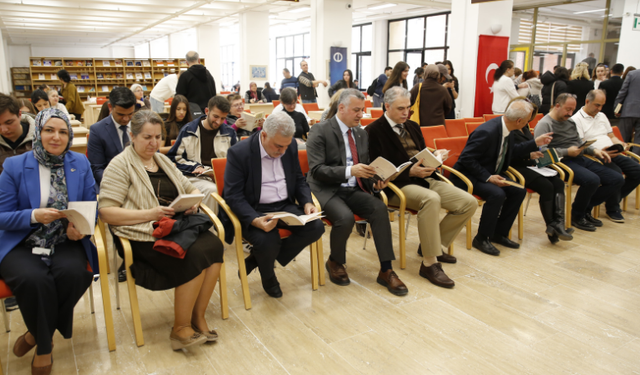 Anadolu Üniversitesi’nde “81 İlde Kitap Okuyoruz” etkinliği