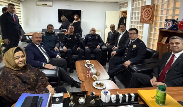 AK Parti heyetinden Polis Haftası’nda anlamlı ziyaret