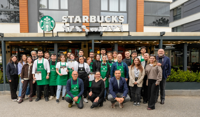 Eskişehir’de işitme engellilere özel Starbucks mağazası açıldı